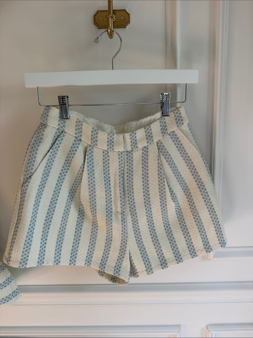 AUREUM Cream and Light Blue Striped High-Waist Shorts